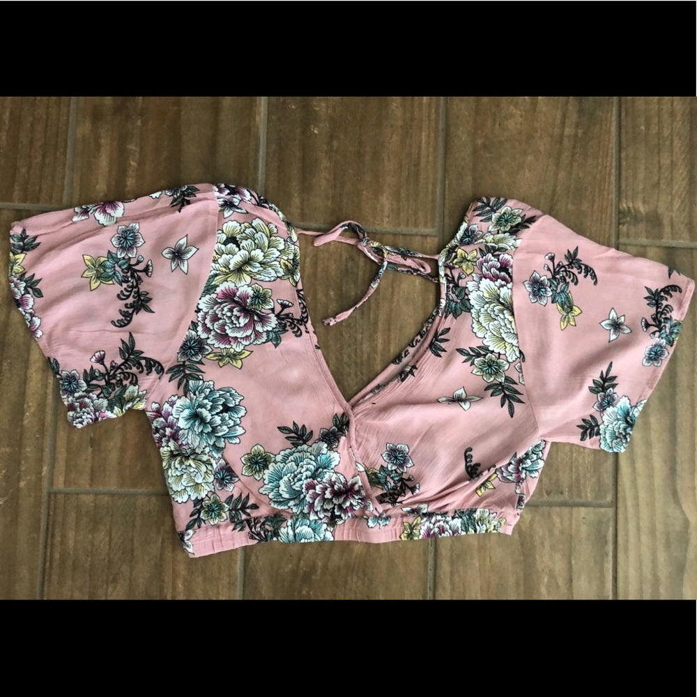 Crop top
